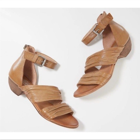 Miz Mooz Leather Cassie 
Heeled Sandals Size 40 US 9.5 Tan - Picture 2 of 2